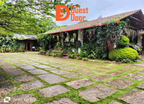 Cliff view Retreat